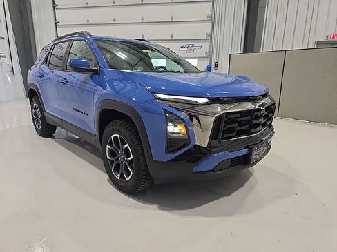 New 2026 Chevrolet Equinox ACTIV w/ Convenience Package III AWD/4WD image 10