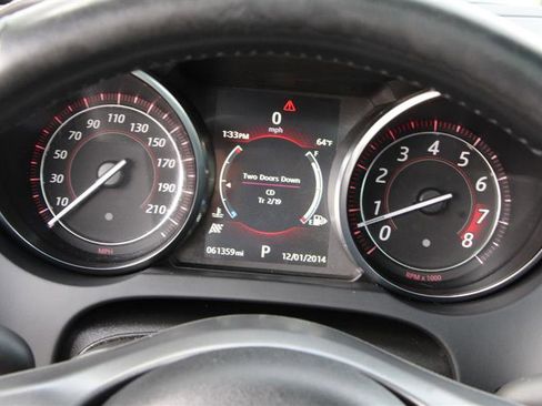 Used 2016 Jaguar F-TYPE R image 21