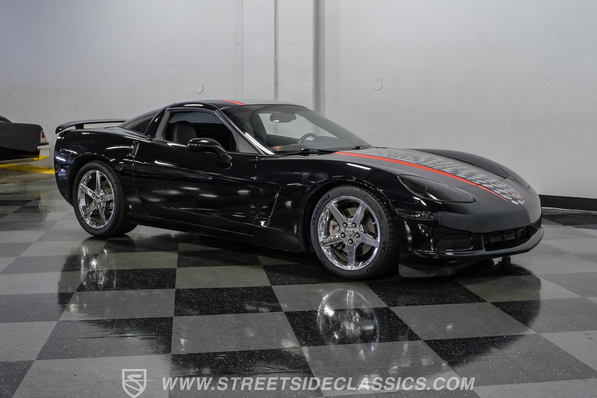 Used 2008 Chevrolet Corvette Coupe w/ Preferred Equipment Group RWD image 15