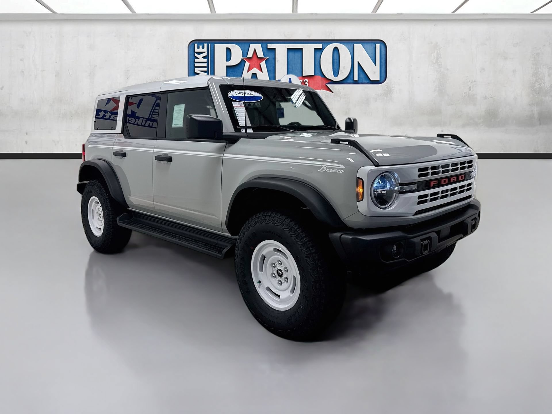 New 2026 Ford Bronco Heritage Edition AWD/4WD image 1