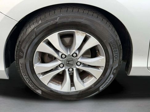 Used 2014 Honda Accord LX image 30