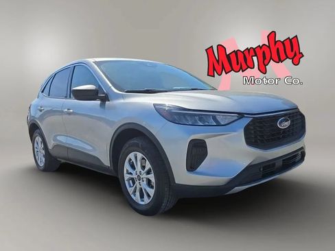 Used 2023 Ford Escape Active AWD/4WD image 3