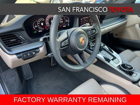 Used 2025 Porsche 911 Carrera image 16