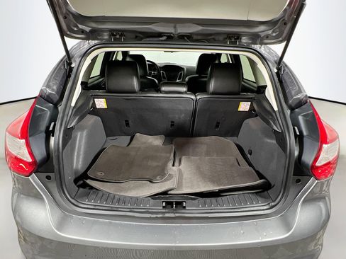 Used 2014 Ford Focus SE w/ Equipment Group 201A image 33