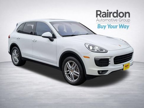 Used 2016 Porsche Cayenne AWD/4WD image 1