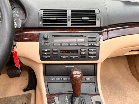 Used 2006 BMW 325Ci Convertible RWD image 20