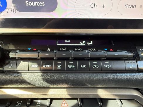 Used 2025 Toyota Sequoia SR5 image 30