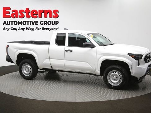 Used 2024 Toyota Tacoma SR image 47