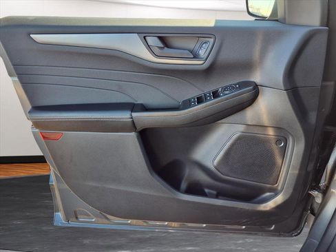 Used 2025 Ford Escape Active w/ Tech Pack #1 image 18