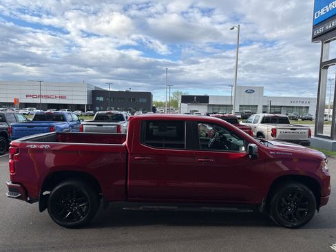 Used 2024 Chevrolet Silverado 1500 RST AWD/4WD image 5