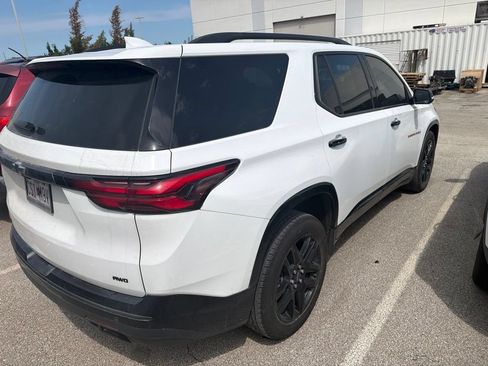 Used 2023 Chevrolet Traverse Premier w/ Redline Edition AWD/4WD image 3