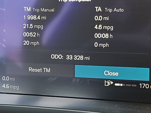 Certified 2022 Volvo XC60 B5 Momentum w/ Climate Package image 19