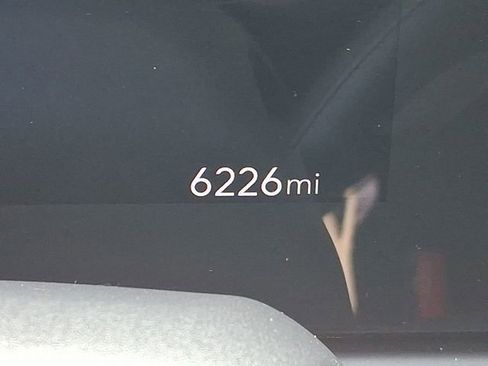 Used 2025 Buick Envista Avenir FWD image 24