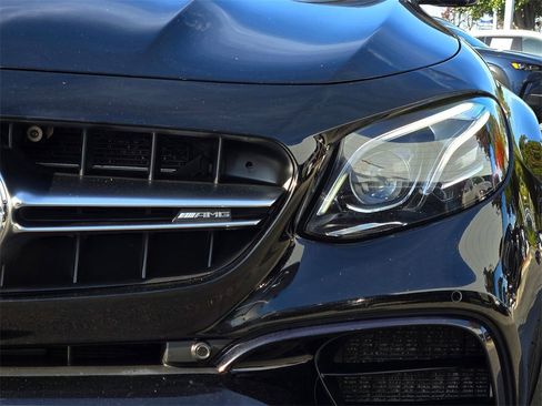 Used 2019 Mercedes-Benz E 63 AMG S image 9