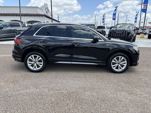 Used 2022 Audi Q3 2.0T Premium Plus w/ Premium Plus Package AWD/4WD image 8