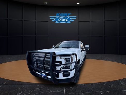 Used 2022 Ford F350 Lariat w/ Lariat Ultimate Package image 17