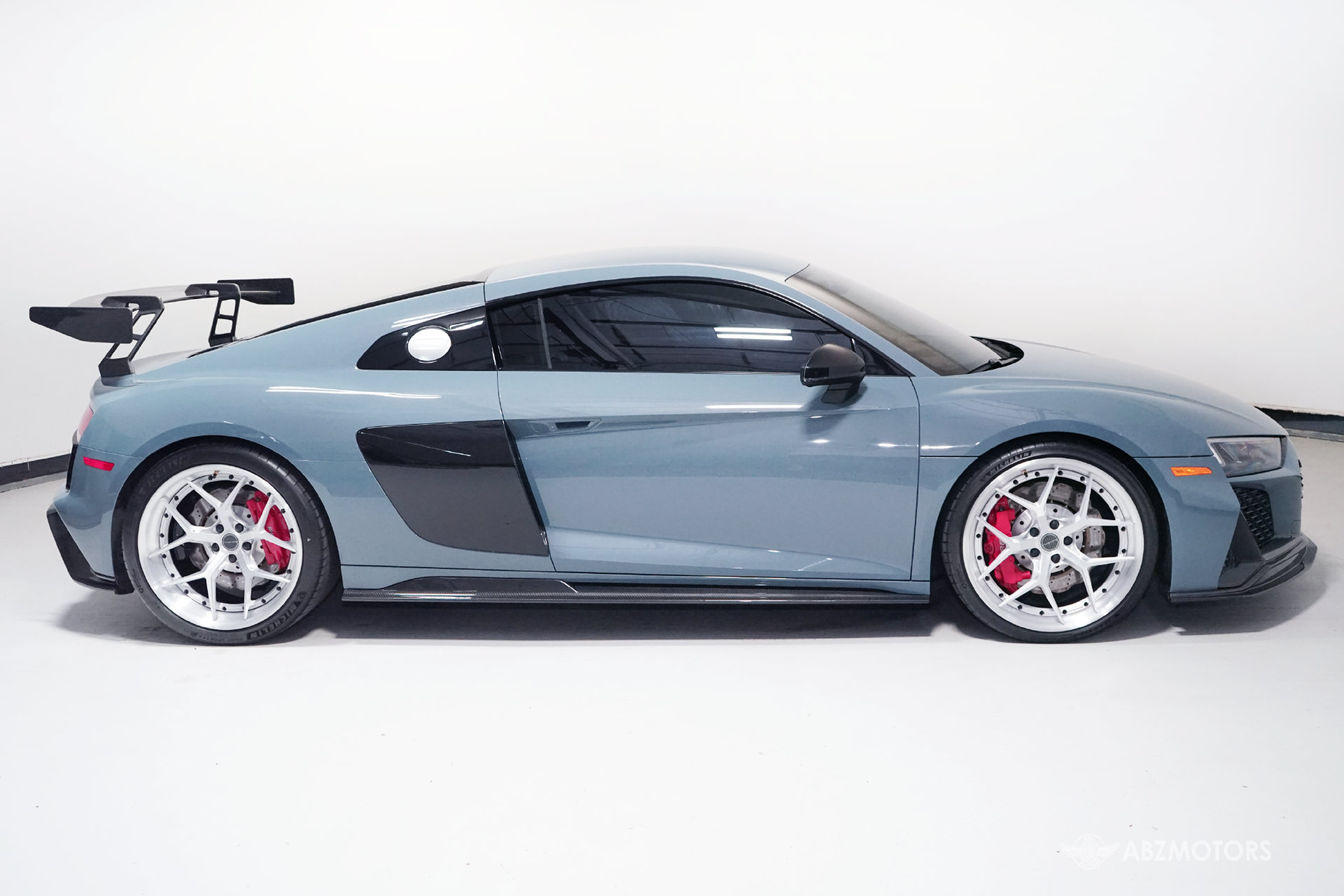 Used 2020 Audi R8 V10 AWD/4WD image 3