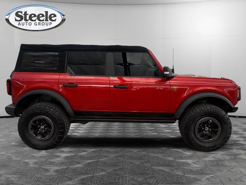 Used 2022 Ford Bronco Badlands AWD/4WD image 6