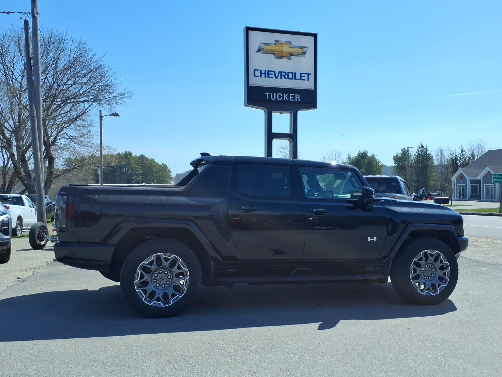 Used 2025 GMC Hummer EV 3X AWD/4WD image 4