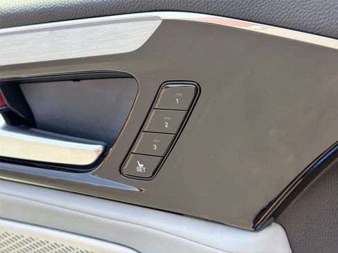 Certified 2024 Acura MDX FWD w/ Technology Package image 40