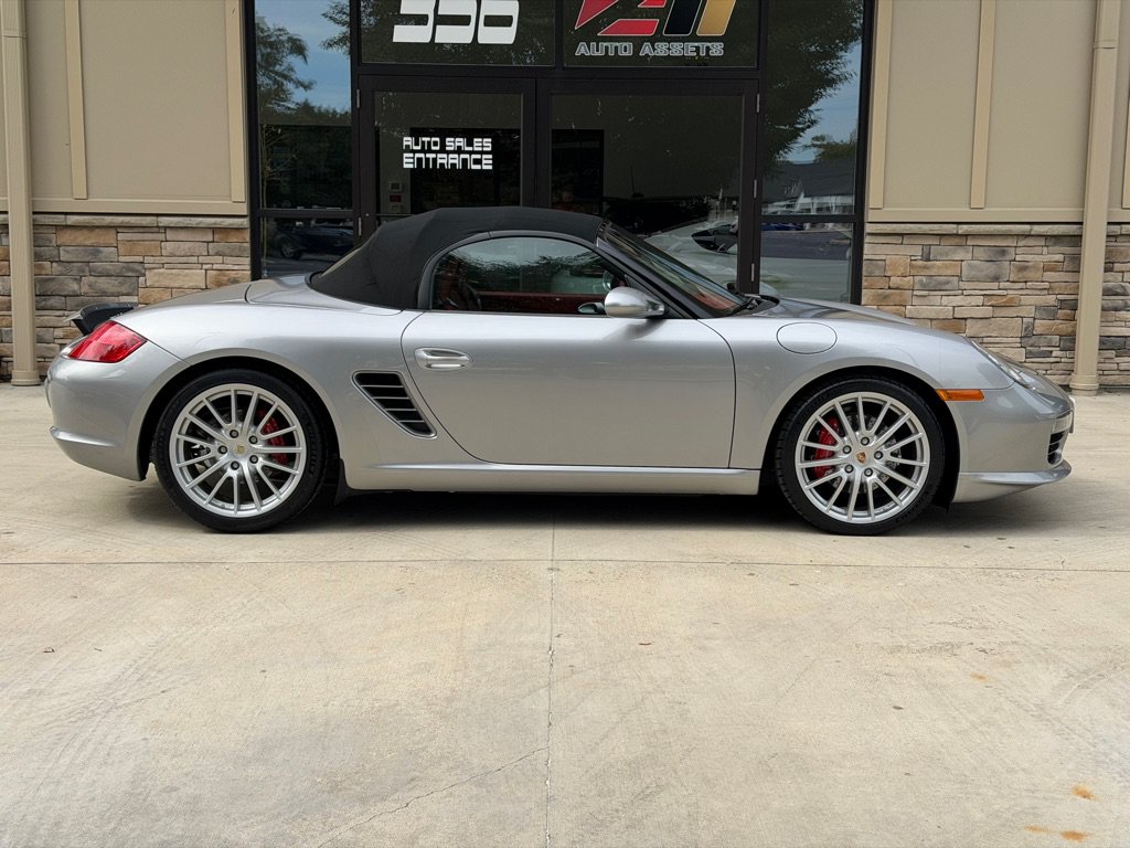 Used 2008 Porsche Boxster S RWD image 2