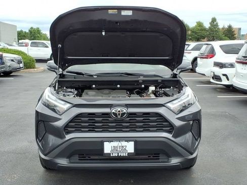 Used 2025 Toyota RAV4 XLE FWD image 31