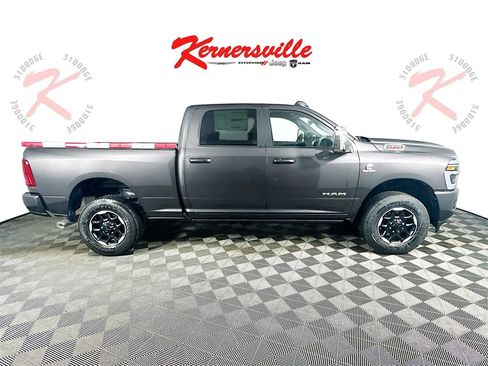 New 2025 RAM 2500 Laramie image 8
