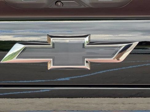 New 2026 Chevrolet Silverado EV Trail Boss w/ Premium Package AWD/4WD image 32