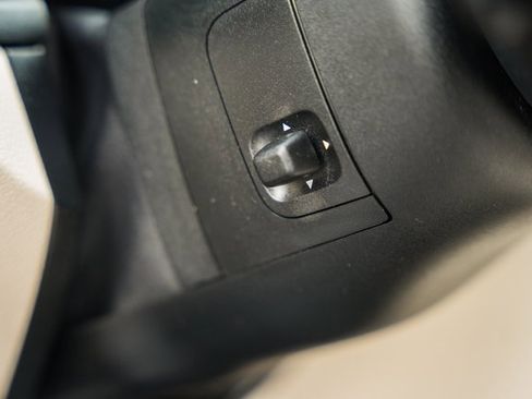 Certified 2024 Mercedes-Benz GLC 300 4MATIC image 36