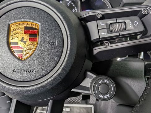 New 2026 Porsche Macan Turbo image 36