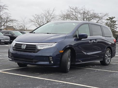 Certified 2023 Honda Odyssey Touring image 17