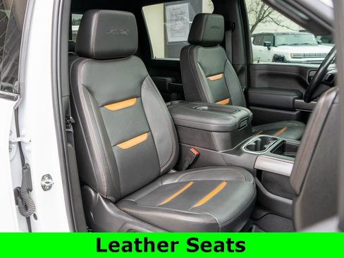 Used 2021 GMC Sierra 2500 AT4 w/ AT4 Preferred Package image 9