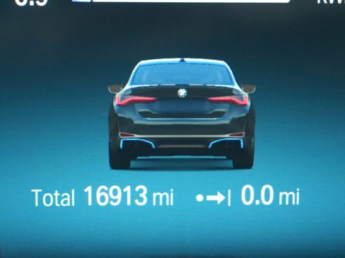 Certified 2023 BMW i4 eDrive40 w/ Premium Package image 22