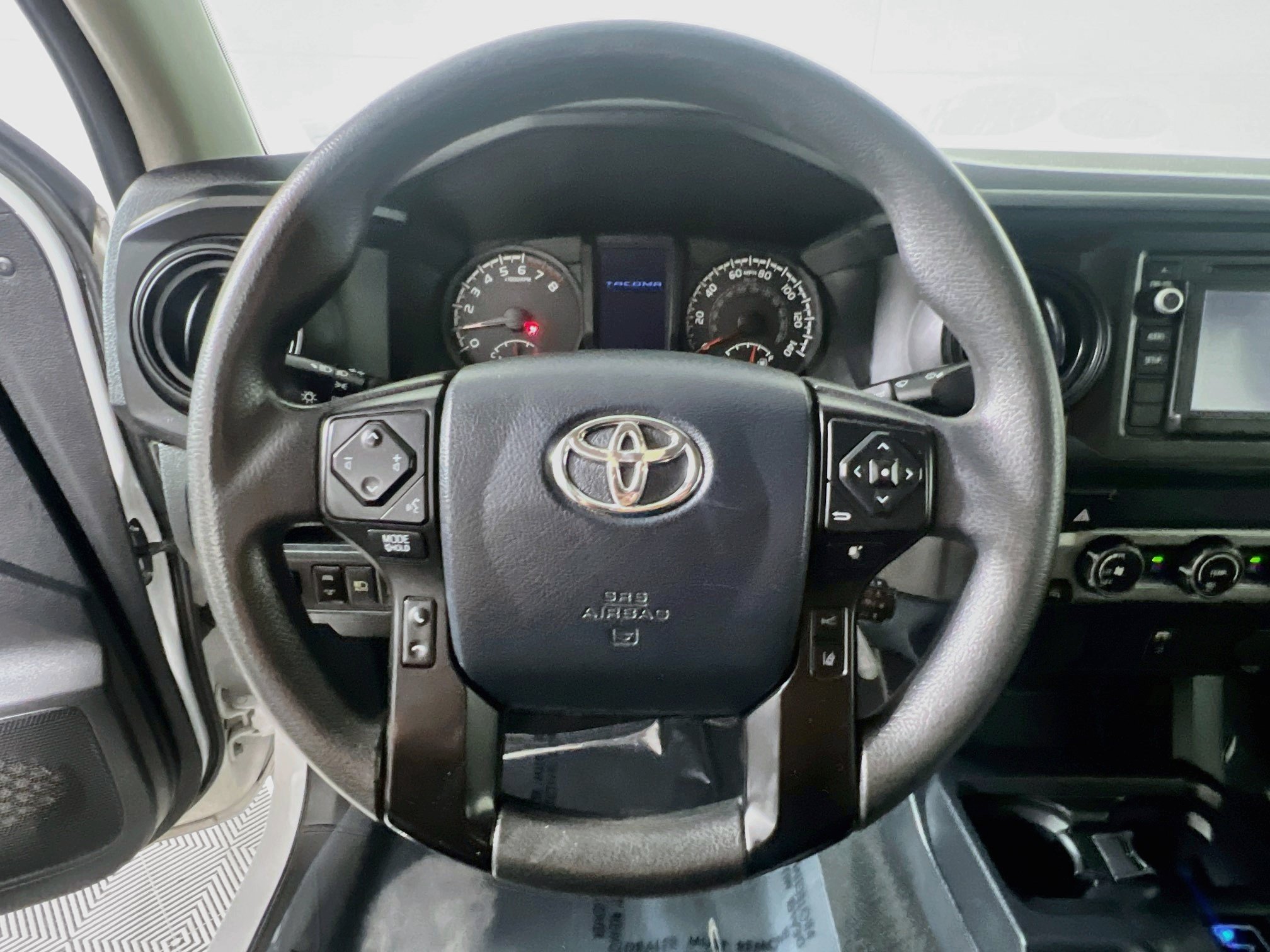 Used 2019 Toyota Tacoma SR w/ SR Convenience Package AWD/4WD image 17