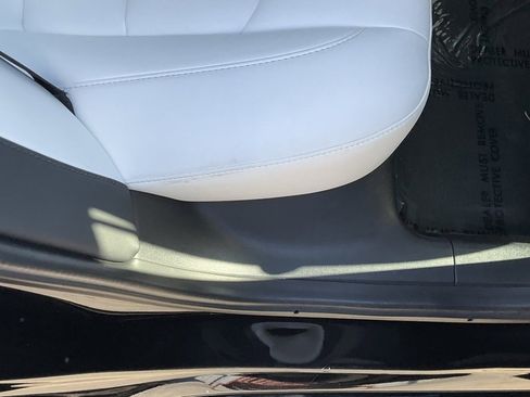 Used 2020 Tesla Model 3 Long Range image 49
