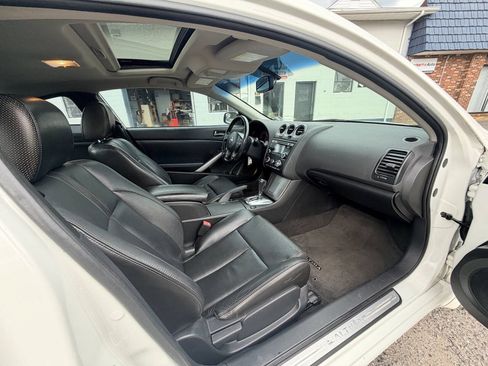 Used 2011 Nissan Altima 2.5 S w/ 2.5S Premium Pkg FWD image 66