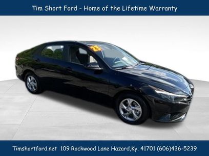 Used 2023 Hyundai Elantra SE