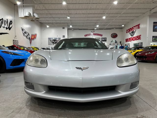 Used 2009 Chevrolet Corvette Coupe w/ Preferred Equipment Group RWD image 25