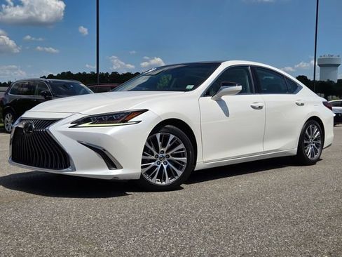 Used 2019 Lexus ES 350 w/ Accessory Package FWD image 9