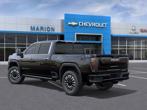 Used 2024 GMC Sierra 2500 Denali Ultimate image 3