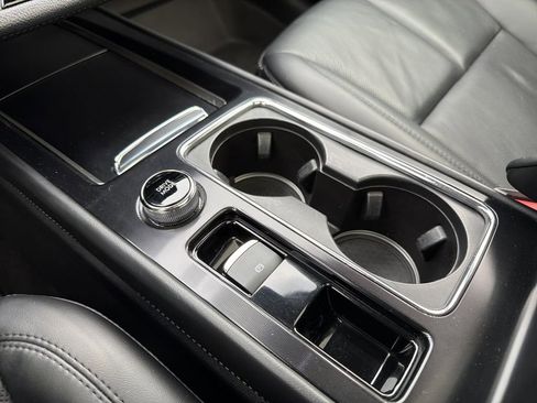 Certified 2022 Lincoln Corsair Reserve w/ Sport Package image 28