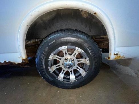 Used 2002 Chevrolet Express 1500 image 14