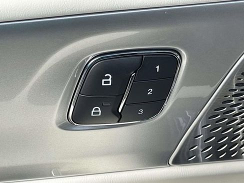 New 2026 Lincoln Nautilus Black Label w/ Jet Appearance Package image 13