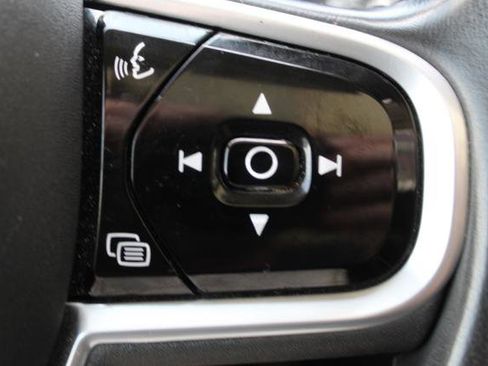 Used 2021 Volvo S60 T5 Momentum image 20