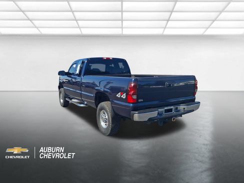 Used 2005 Chevrolet Silverado 3500 LT w/ Heavy-Duty Power Package AWD/4WD image 5