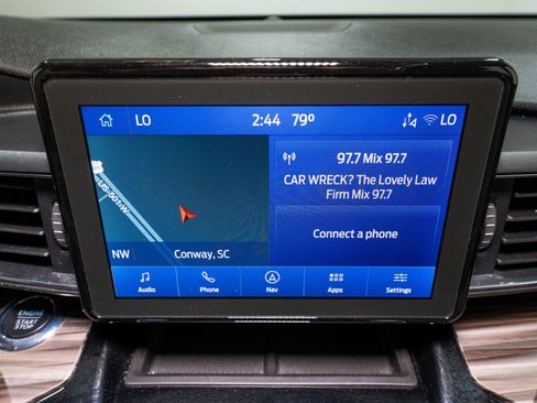 Used 2022 Ford Explorer Limited w/ Equipment Group 301A image 18