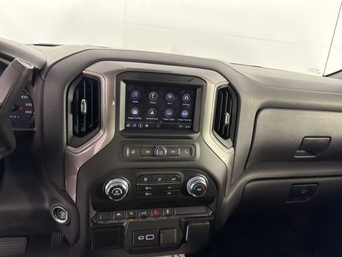 Used 2026 GMC Sierra 1500 Pro w/ Pro Value Package AWD/4WD image 11
