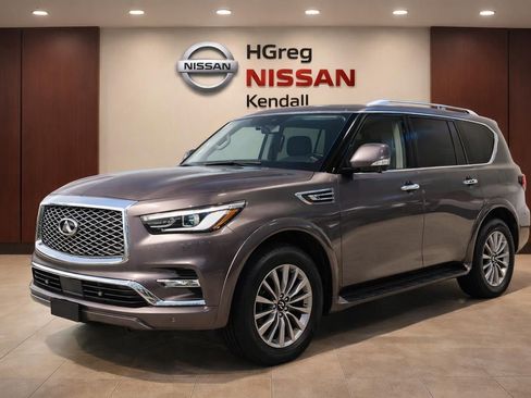 Used 2024 INFINITI QX80 Luxe RWD image 4