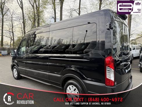 Used 2023 Ford Transit 350 XLT image 4