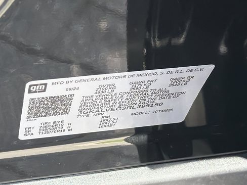 Used 2024 GMC Terrain SLT w/ Tech Package AWD/4WD image 32